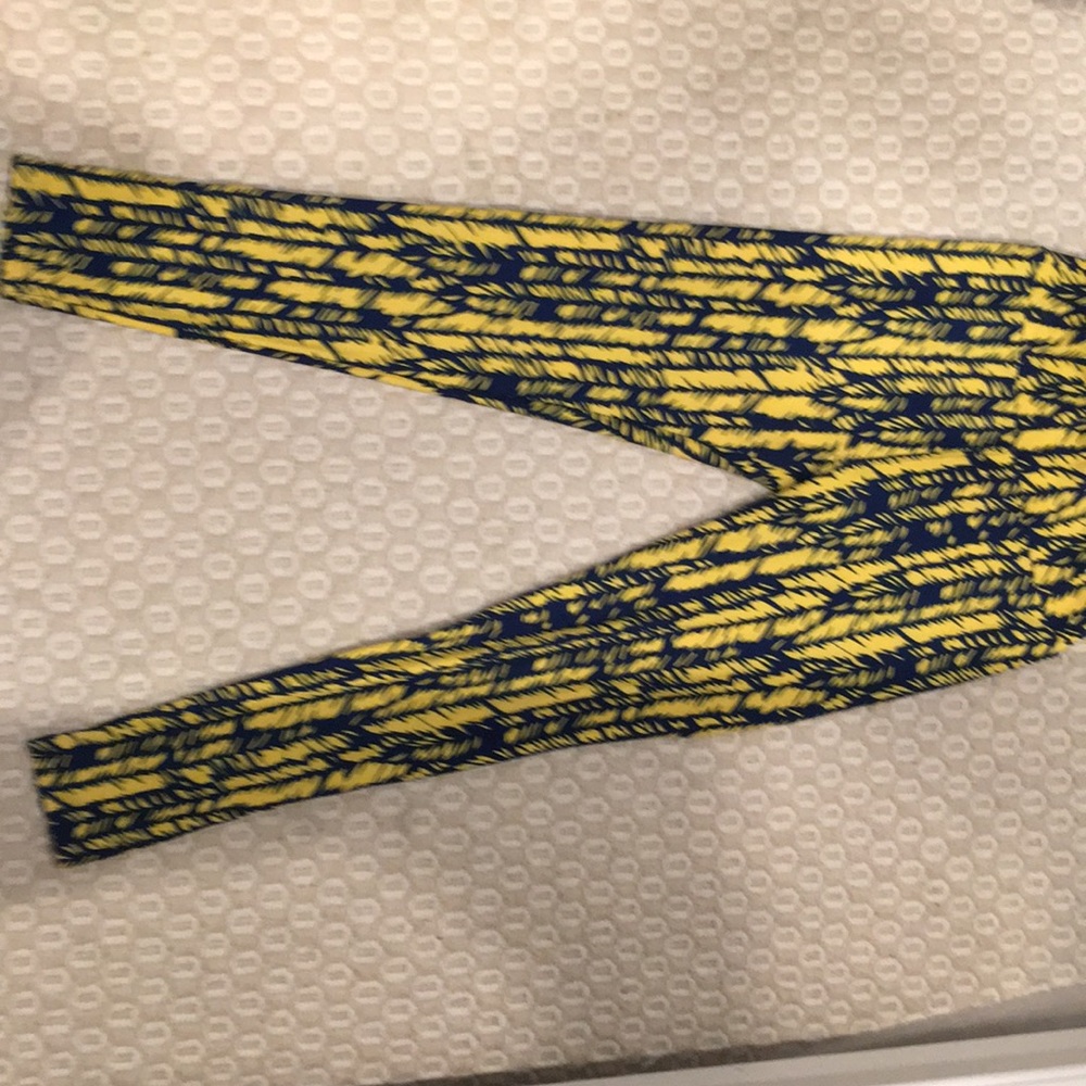 Lularoe blue and yellow feather leggings